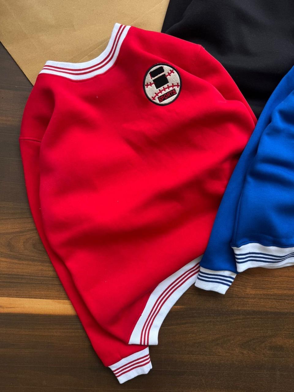 Men’s Varsity-Inspired Crewneck Sweatshirt